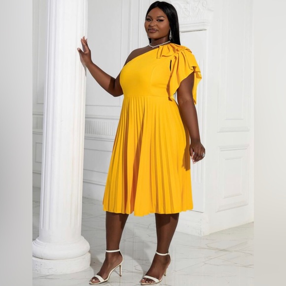 Retro One Shoulder Ruffle Trim Pleated Yellow Dress - Picture 6 of 8